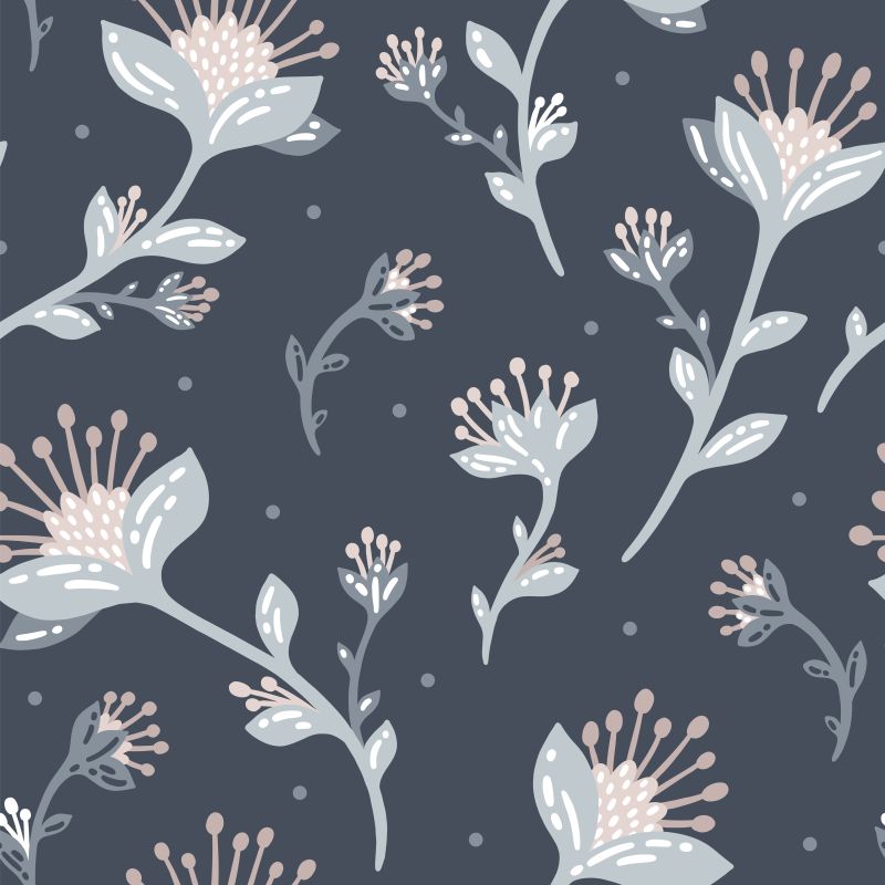 Szaro-różowe kwiaty na granatowym tle