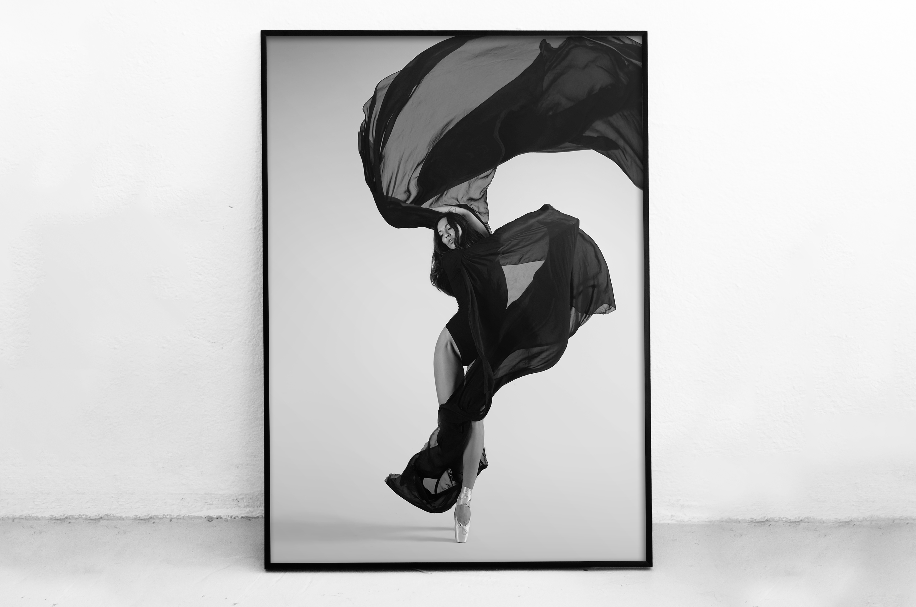 Plakat - Taniec z wiatrem - fototapeta.shop